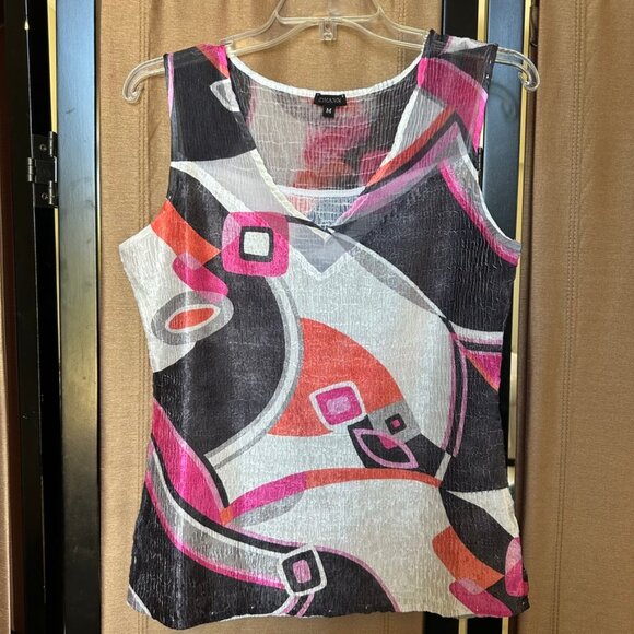 EUC Silk-Like Geometric Tank - Picture 1 of 7